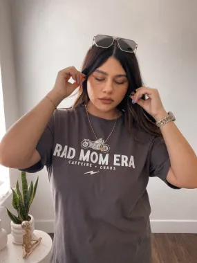 RAD MOM ERA GRAPHIC TEE