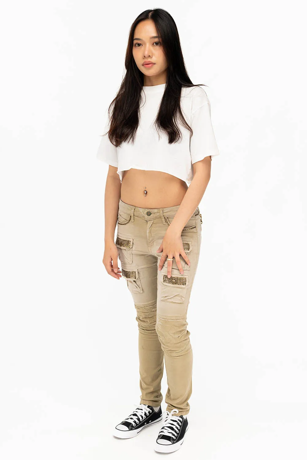 ROBIN'S WOMENS SKINNY UTILITARIAN JEANS IN SULFUR SAND WASH WITH STUDS