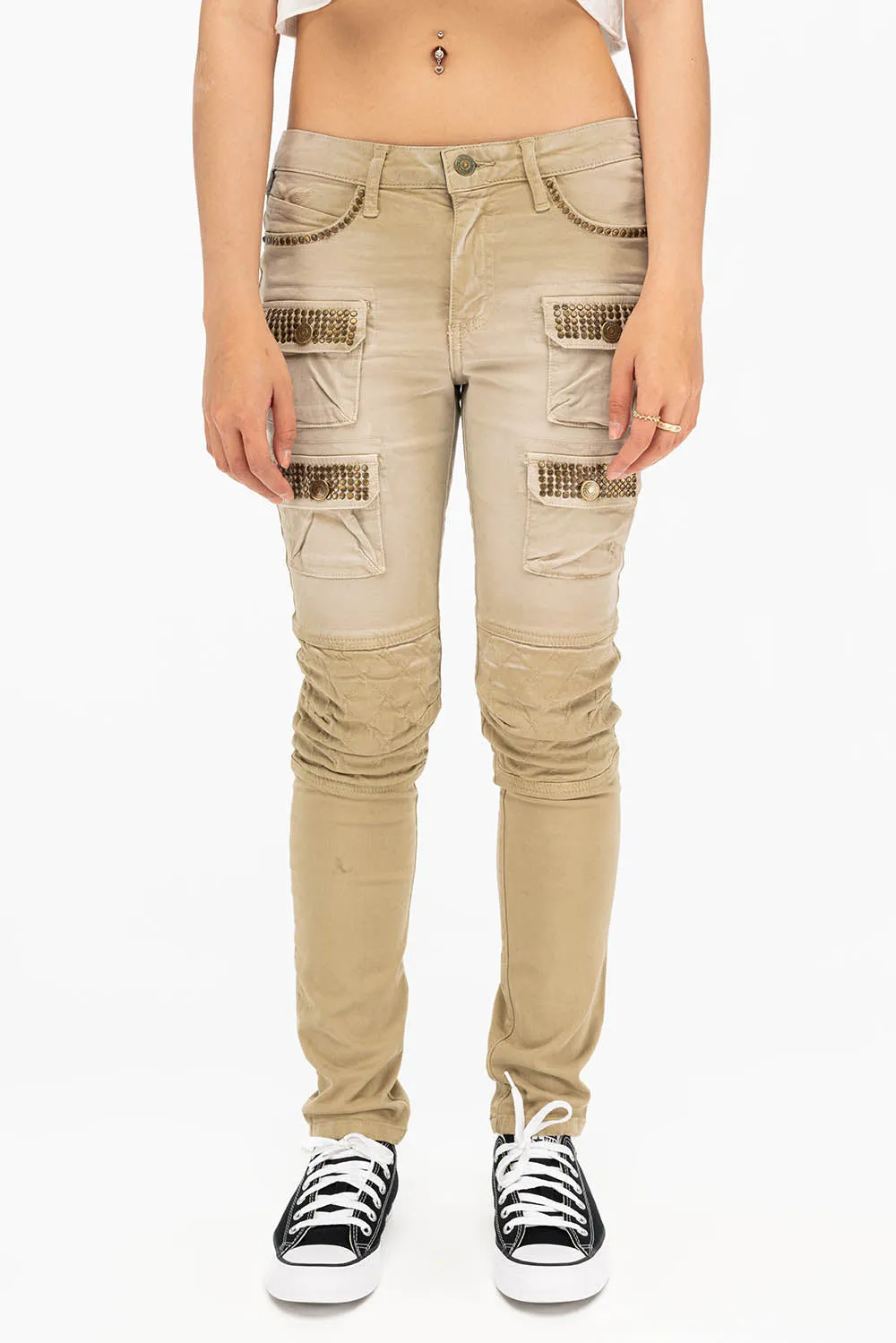 ROBIN'S WOMENS SKINNY UTILITARIAN JEANS IN SULFUR SAND WASH WITH STUDS